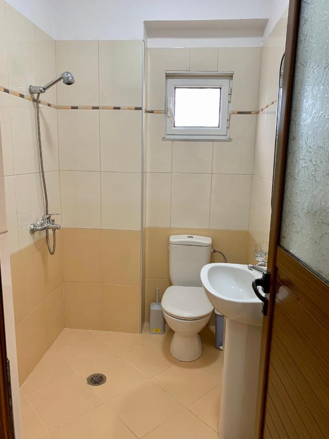 Bardhi Apts ساراندا المظهر الخارجي الصورة