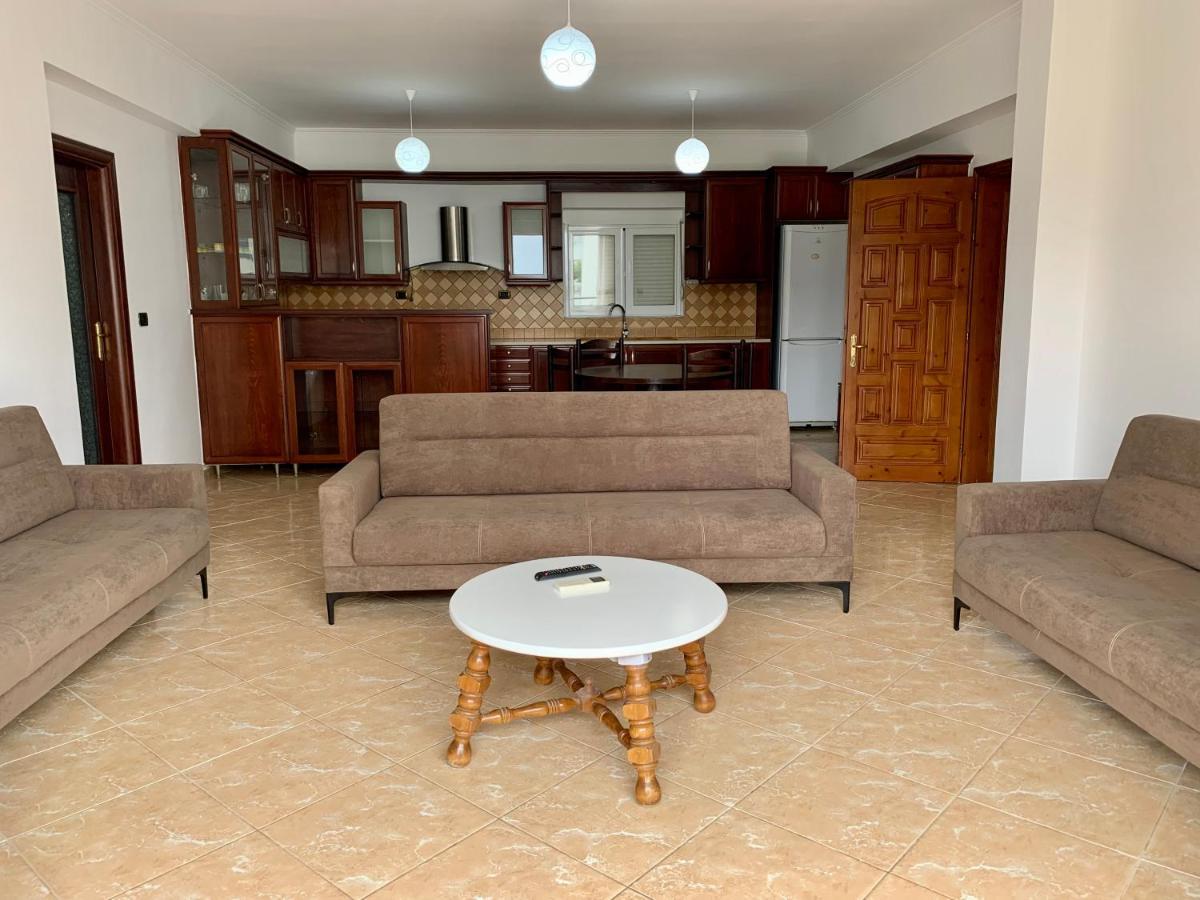 Bardhi Apts ساراندا المظهر الخارجي الصورة